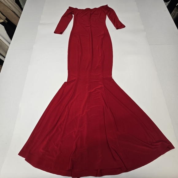 Norma Kamali Off The Shoulder Fishtail Gown in Red - Picture 2 of 12